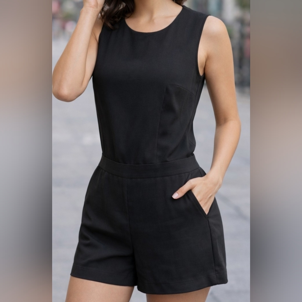 Club Monaco Jump Short
